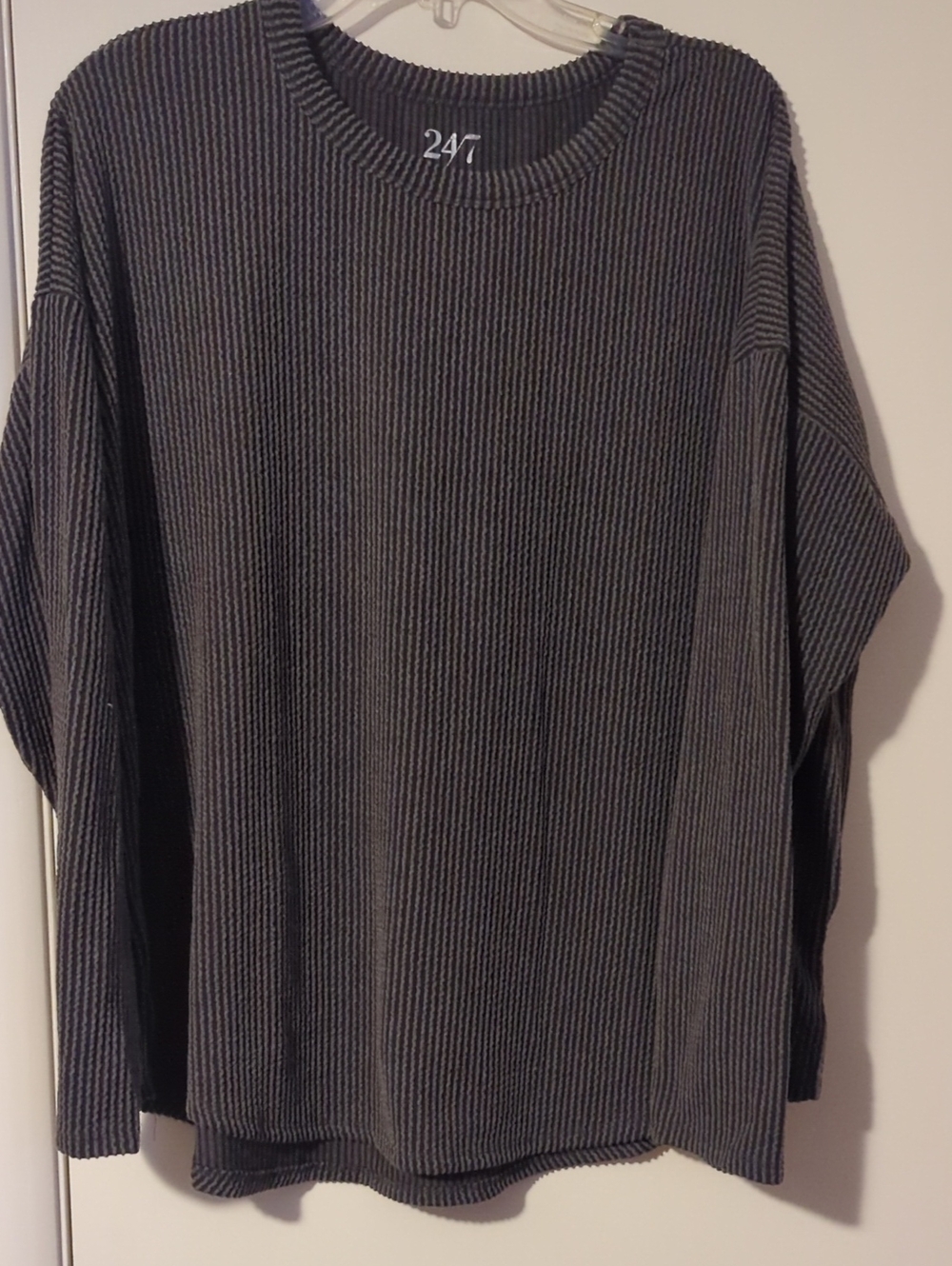 Maurices Charcoal Gray Ribbed Long-Sleeve Crew